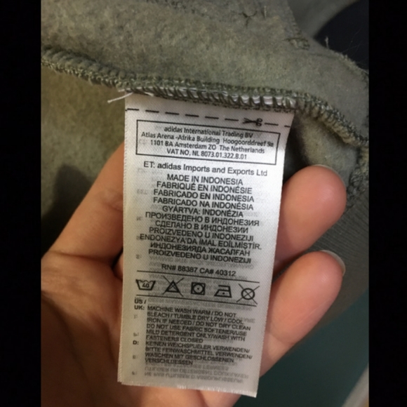 Adidas jacket - Picture 11 of 13